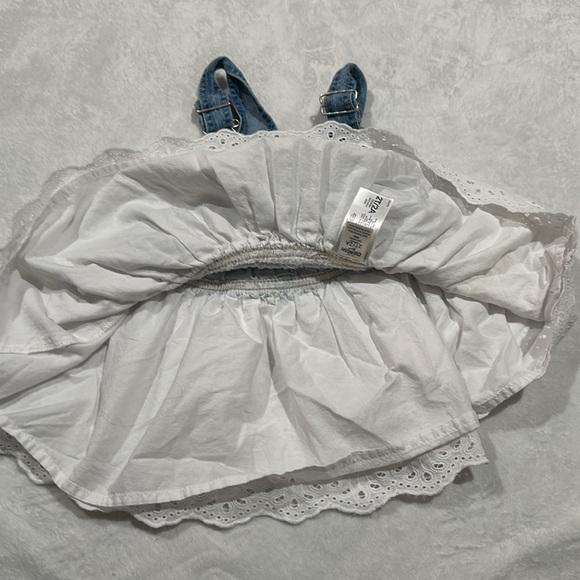 Cute OshKosh Overall dress - Picture 4 of 4